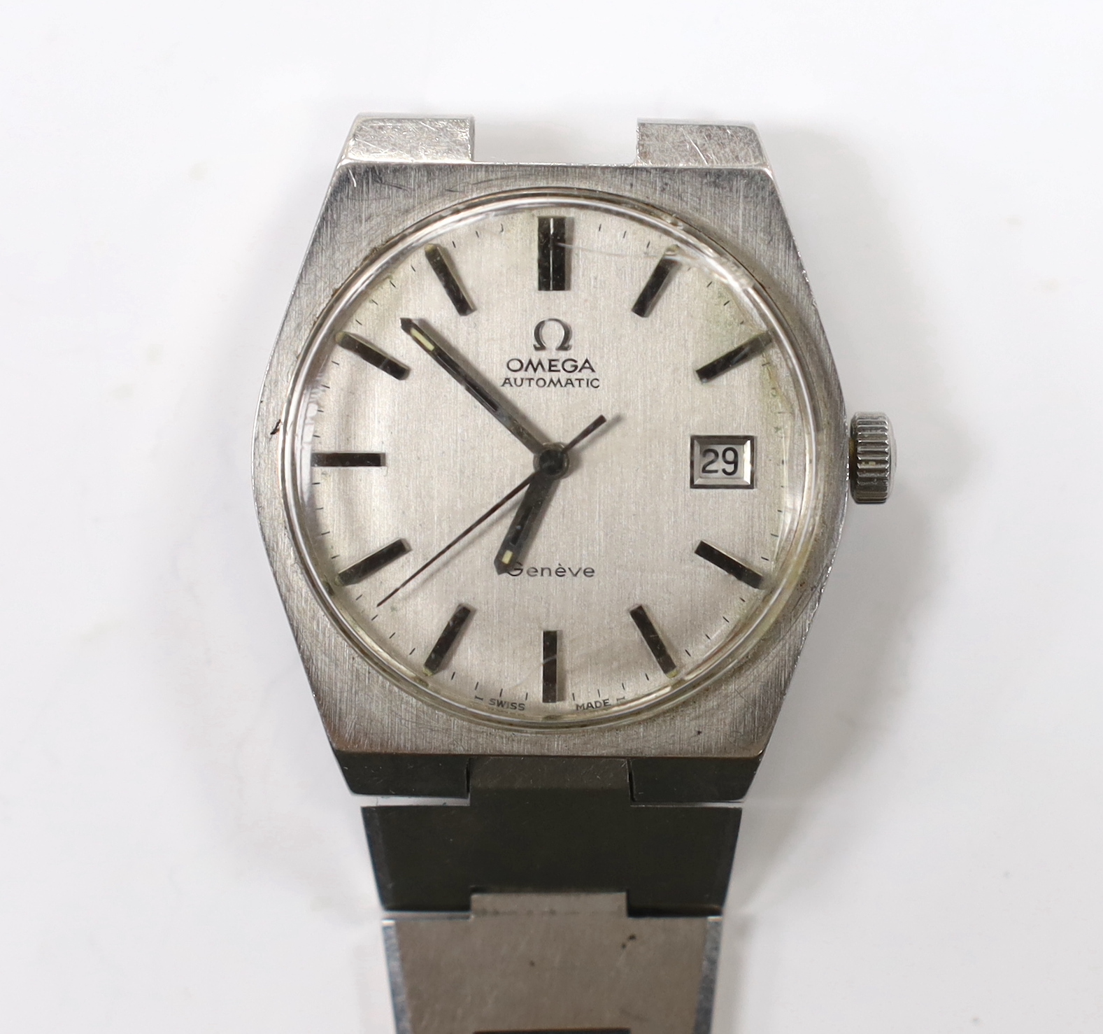 A gentleman's stainless steel Omega automatic wrist watch, with date aperture, case diameter 36mm (most of the bracelet missing).